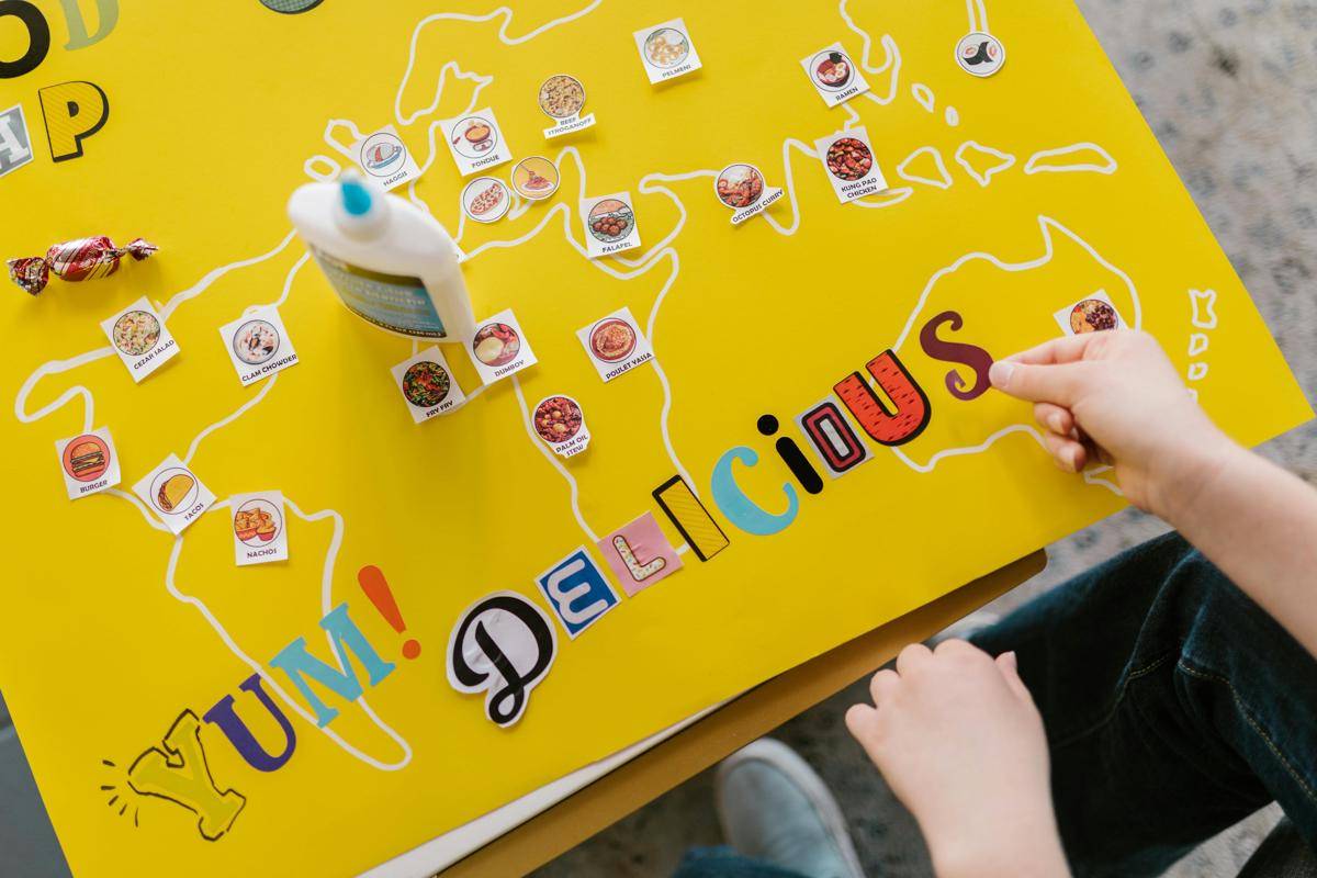 ilustrasi membuat media belajar (pexels.com/RDNE Stock project)
